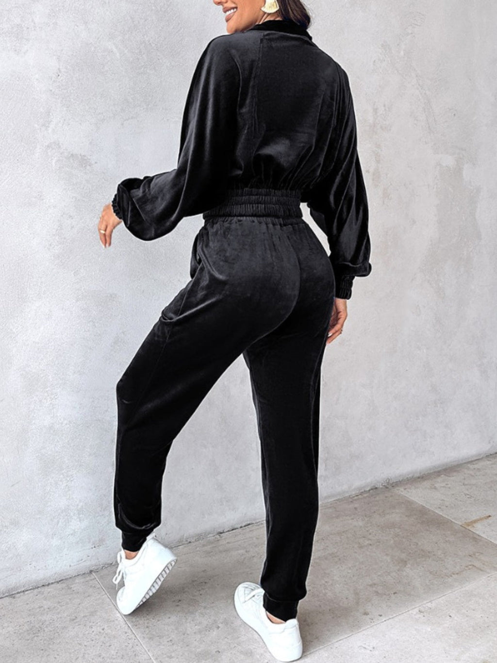 Zip-Up Cropped Top & Joggers Set | Trendy & Comfortable Lounge Wear